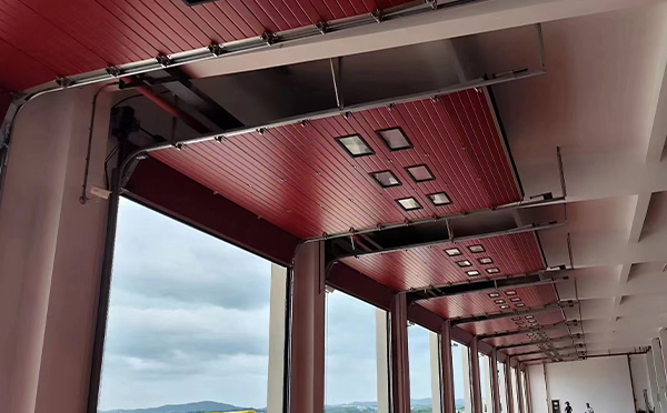 青河工业翻板门