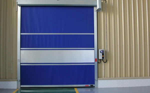 选择青河快速青河卷帘门时的注意事项