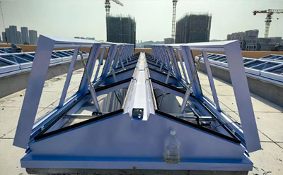 青河排烟窗的设置要求